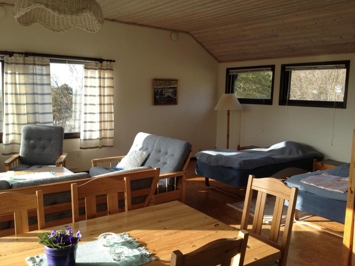 Kaellviken Semesterby Стромстад Номер фото